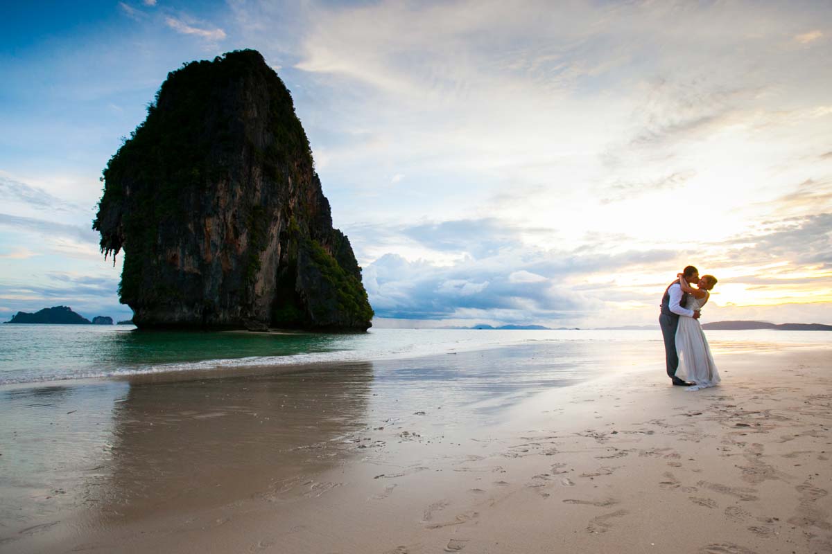 Samm and Daniel wedding photo session on Railay beac at Rayavadee Resort Thailand.