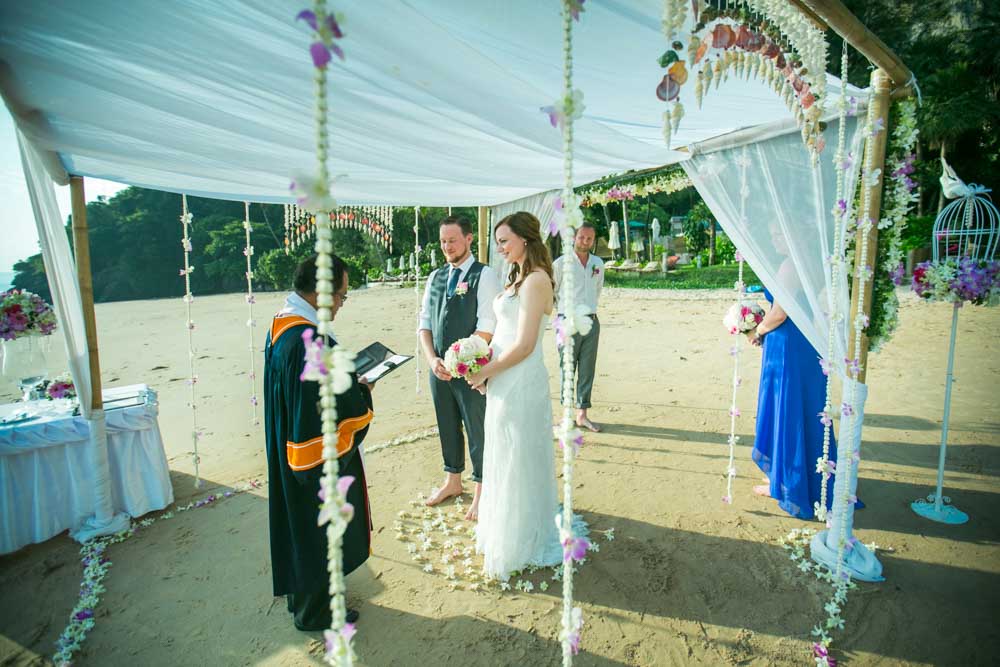 Wedding photos of Mikkel and Merethe's wedding in Centara Grand Resort and Villas Krabi