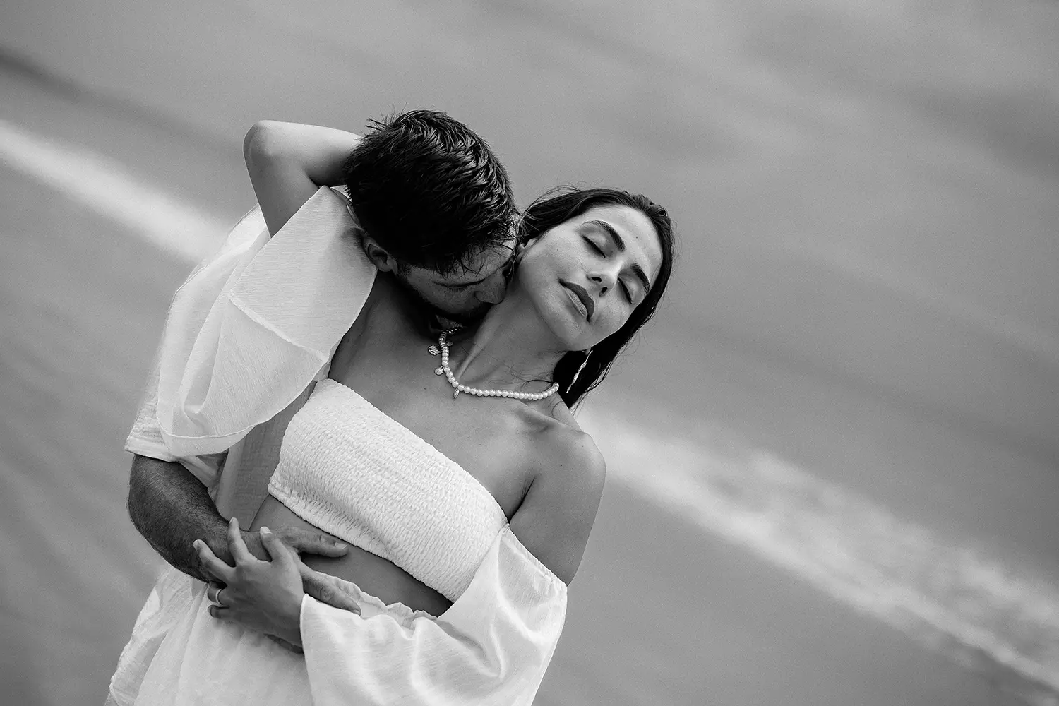 Couple honeymoon in JW Marriott Khao Lak