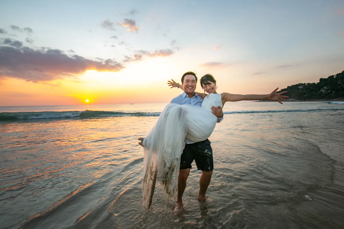 Beautiful Love Story with Kei during sunset at Karon Beach