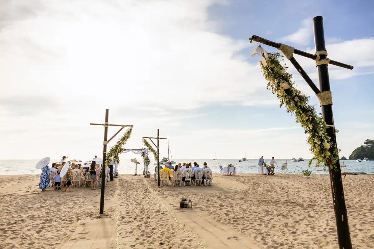 Wedding Koh Lanta-21 Wedding on the beach of Hayley & Hank for wedding in Koh Lanta at Pimalai hotel