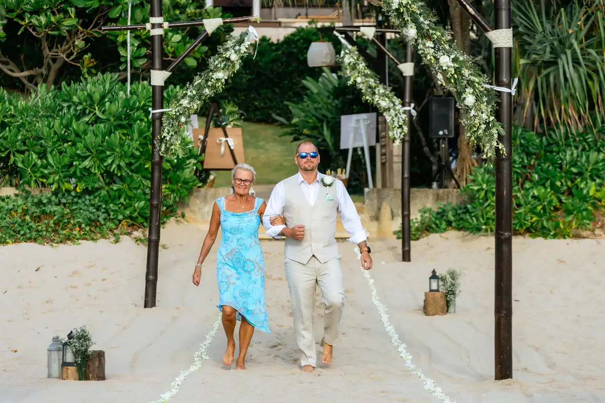Wedding Koh Lanta-22 Wedding on the beach of Hayley & Hank for wedding in Koh Lanta at Pimalai hotel