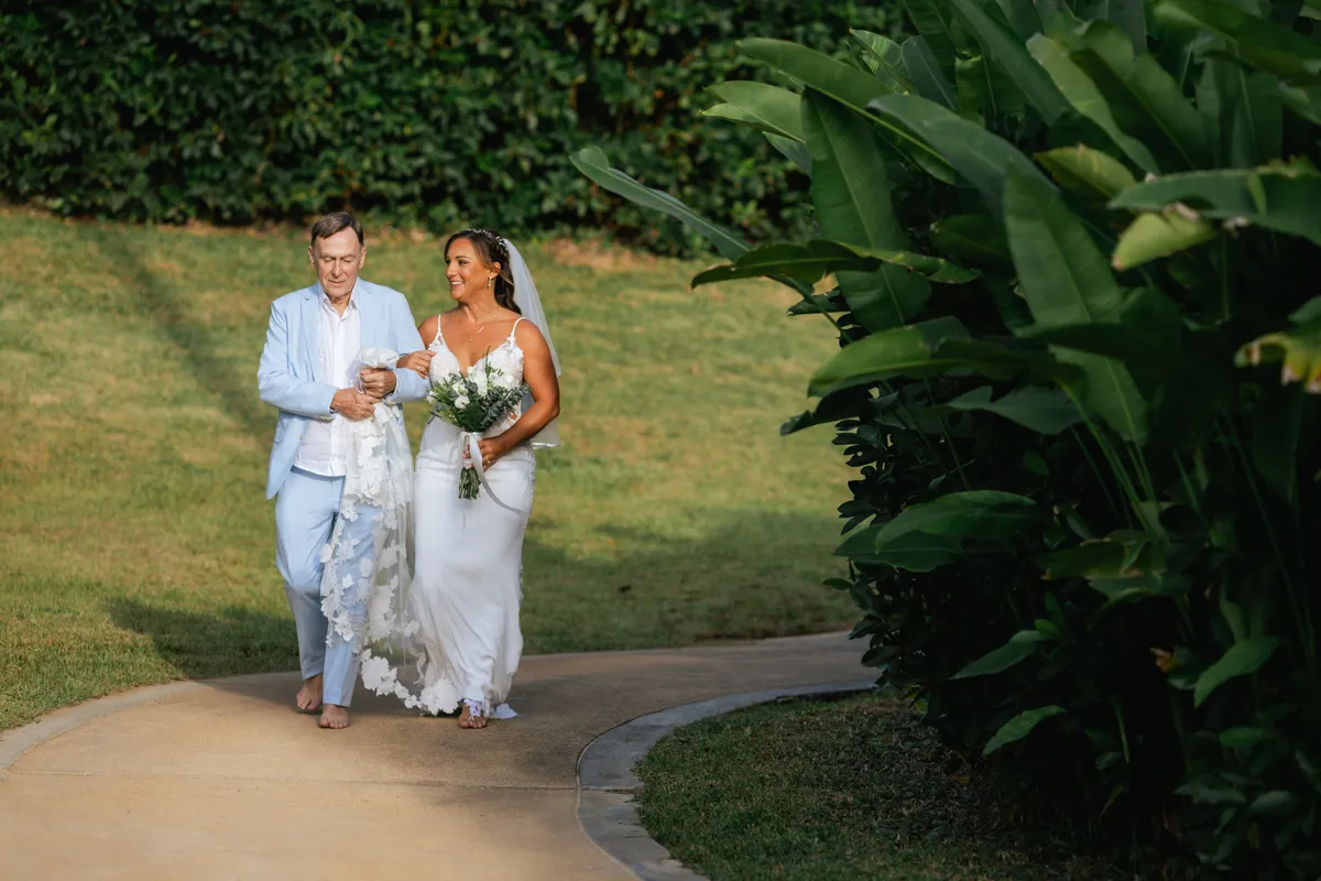 Wedding Koh Lanta-26 Wedding on the beach of Hayley & Hank for wedding in Koh Lanta at Pimalai hotel